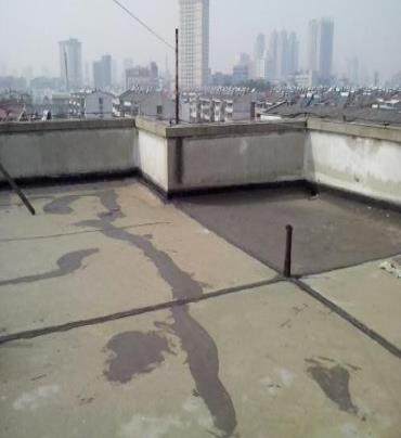老城漏水维修 楼顶漏水是什么原因，楼顶漏水维修方法是什么?